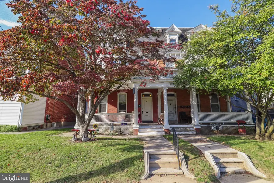 1307 W Market St, York, PA 17404 - #2