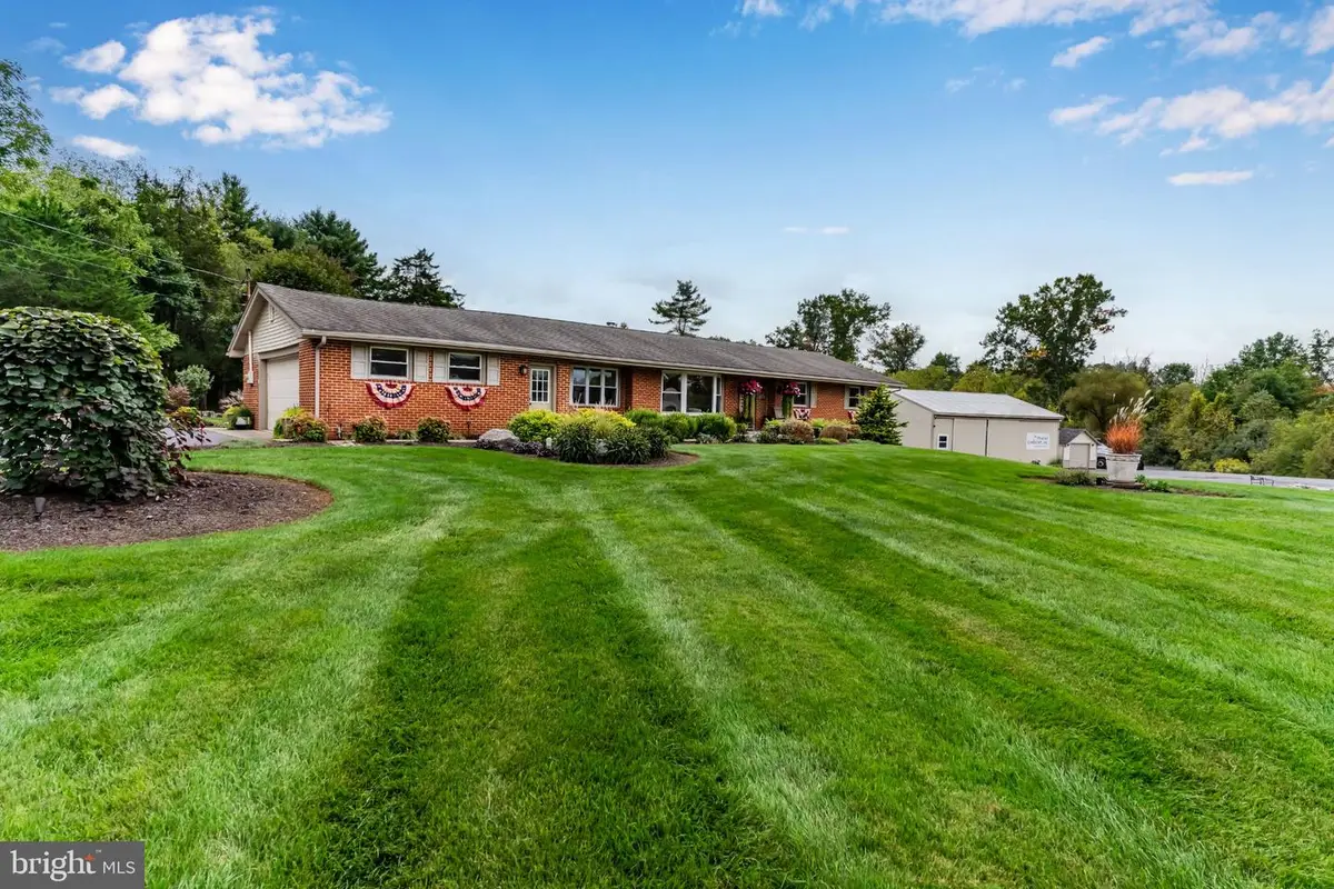 210 Old York Rd, Dillsburg, PA 17019 - #1