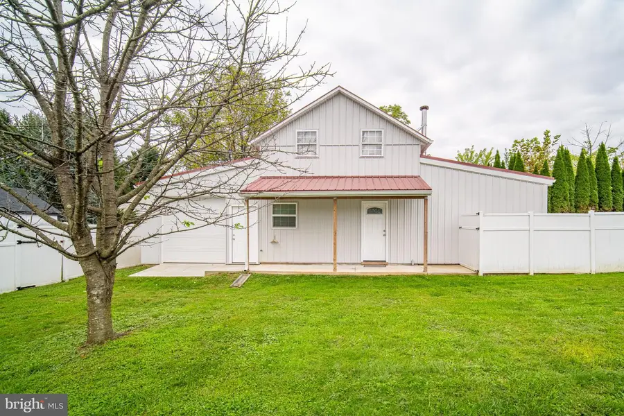 81 Longstown Rd, York, PA 17402 - #3