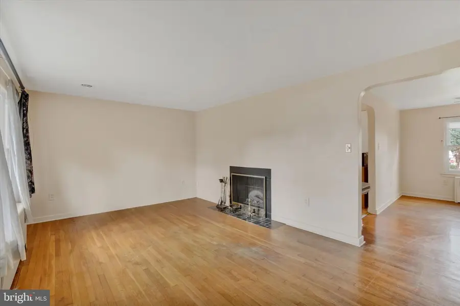 1579 E Philadelphia St, York, PA 17403 - #2