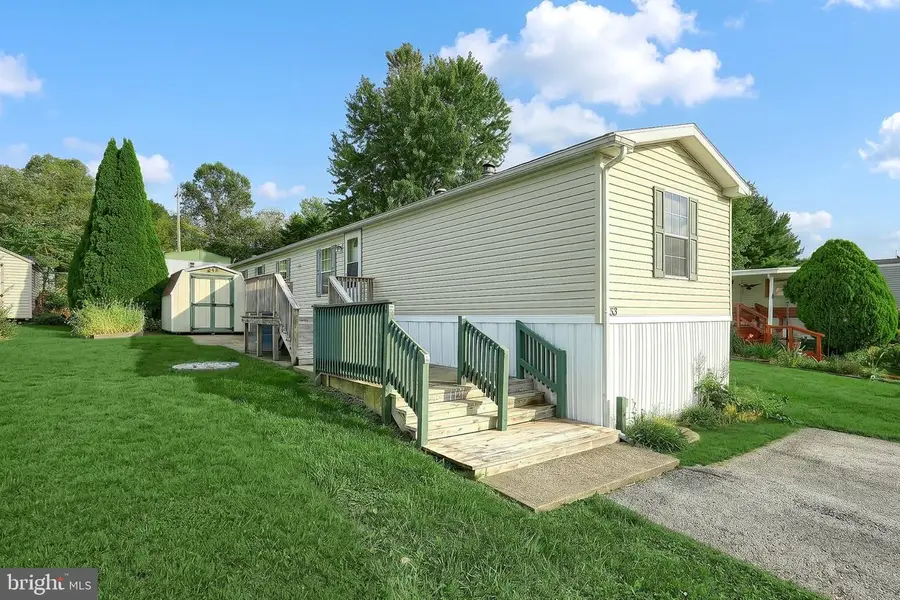 53 Chesapeake Est, Thomasville, PA 17364 - #2