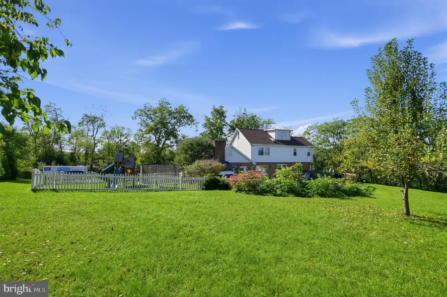 951 Porters Rd, Spring Grove, PA 17362 - #3