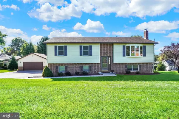 4060 Palmer Ave, YORK, PA 17408