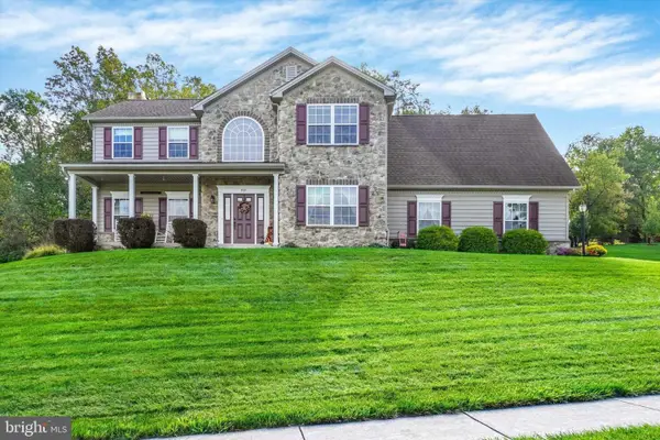 402 Lee Ct, YORK, PA 17406