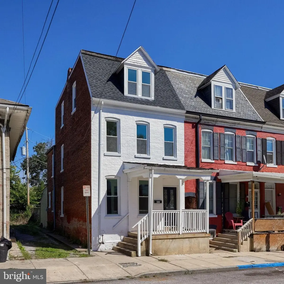 213 S West St, York, PA 17401 - #1