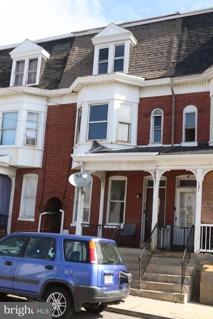 123 N State St, York, PA 17403 - #2