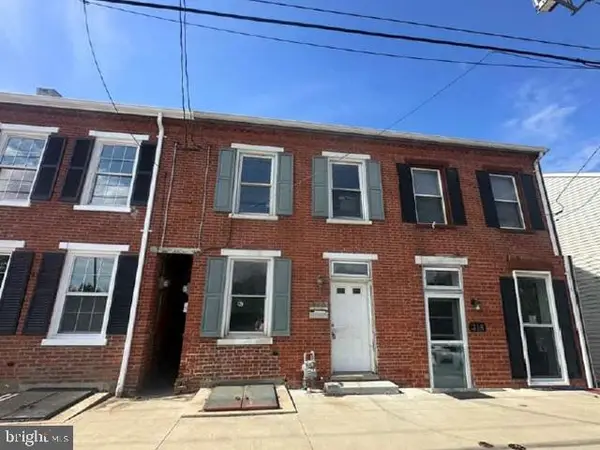 320 S Front St, WRIGHTSVILLE, PA 17368
