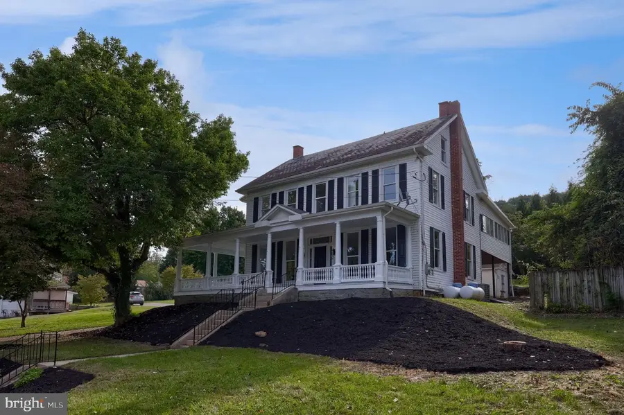 402 Main St, Delta, PA 17314 - #2