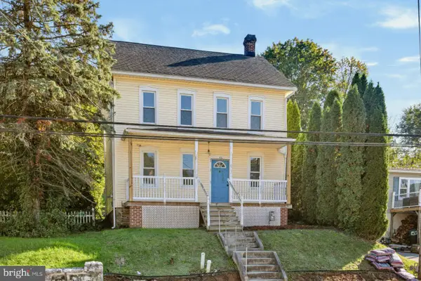 55 E Main St, WINDSOR, PA 17366
