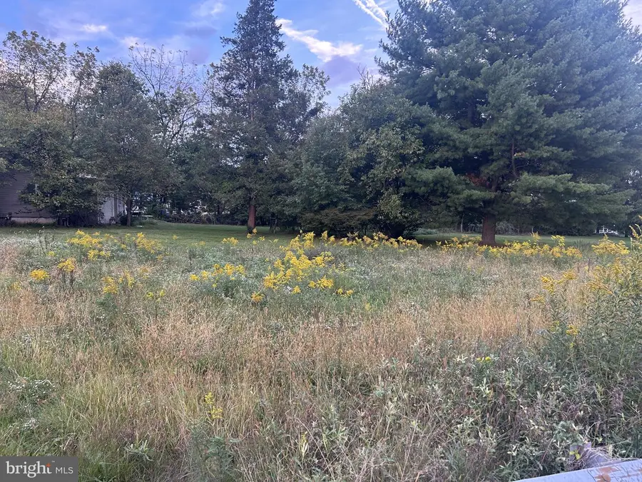 3051 Claremont Rd, Dover, PA 17315 - #2