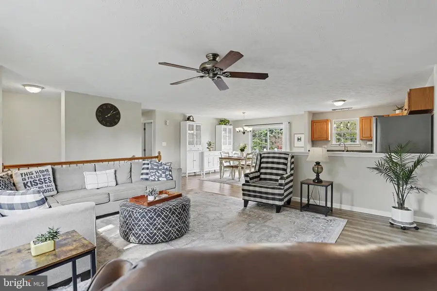 3 Justabee Ln, Dillsburg, PA 17019 - #2