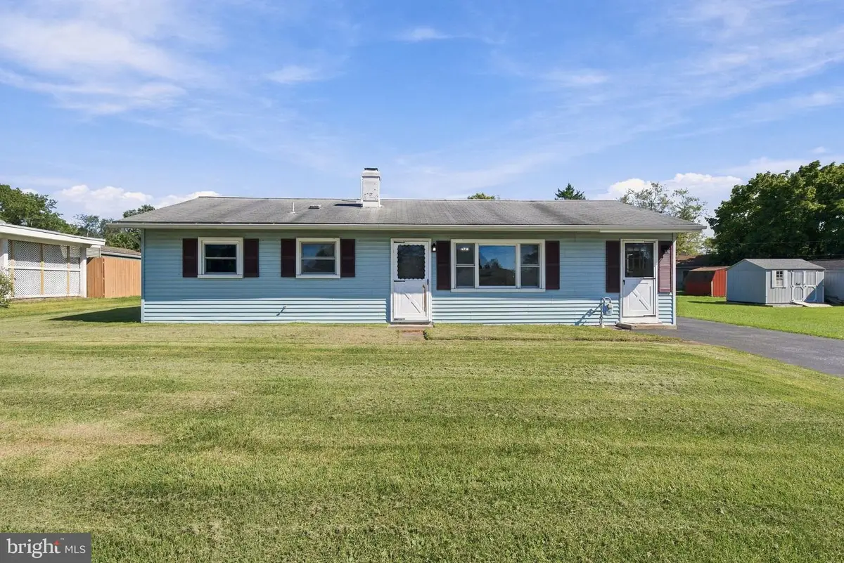 2460 Dunbar Rd, York, PA 17408 - #1