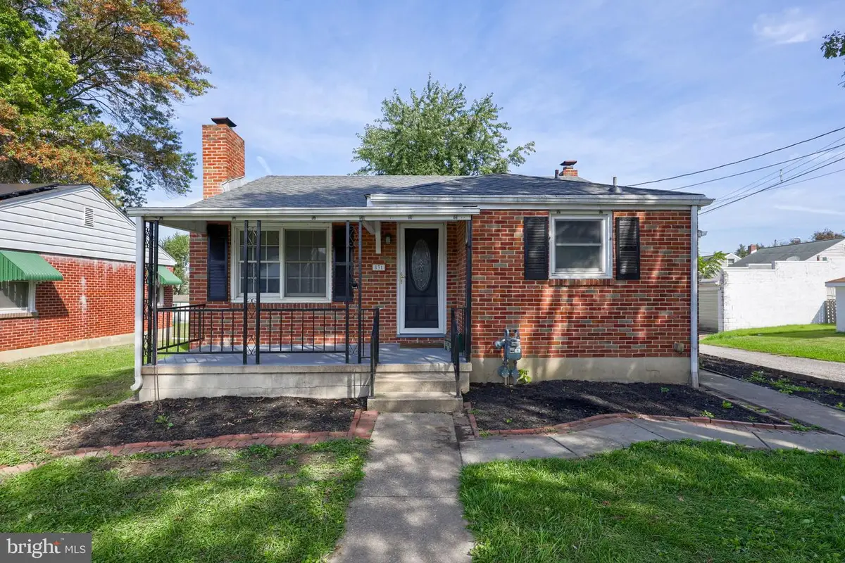 831 E Maple St, York, PA 17403 - #1