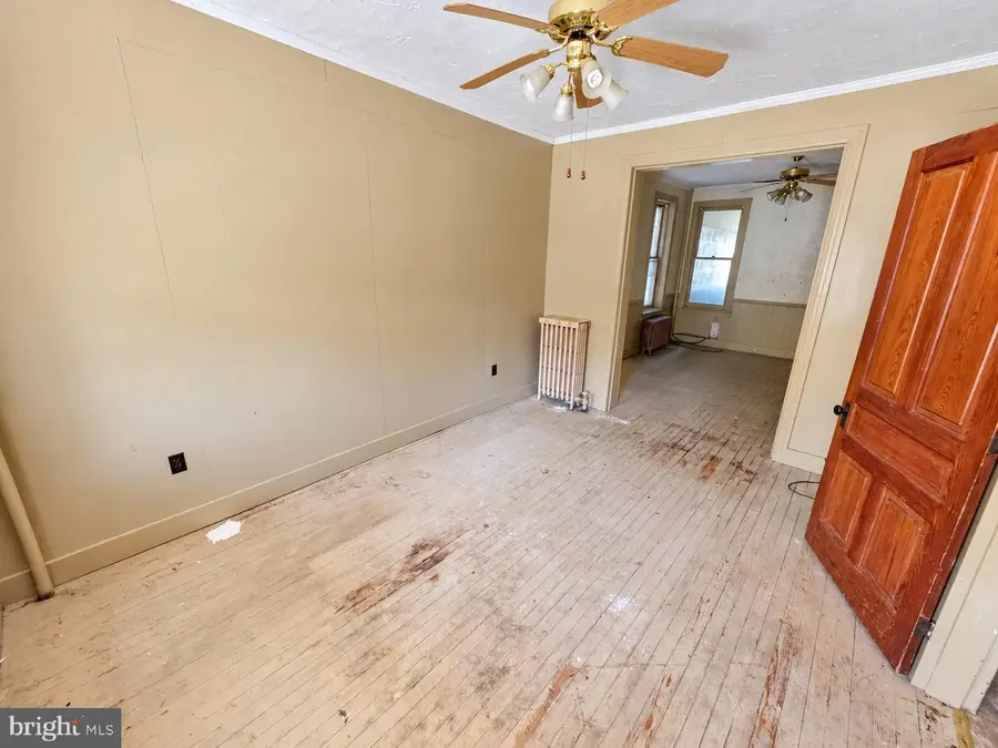 341 Garfield St, York, PA 17401 - #3