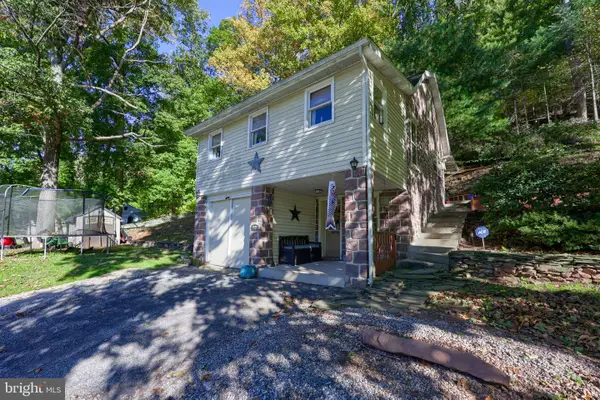 2840 Conewago Rd, DOVER, PA 17315