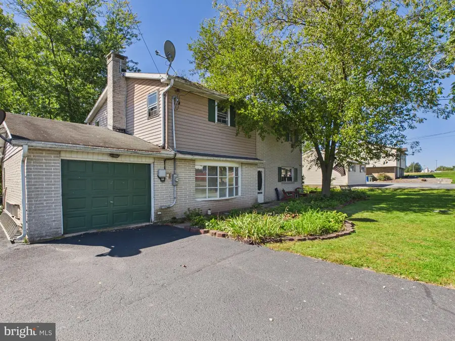 3670 S Salem Church Rd, Dover, PA 17315 - #2