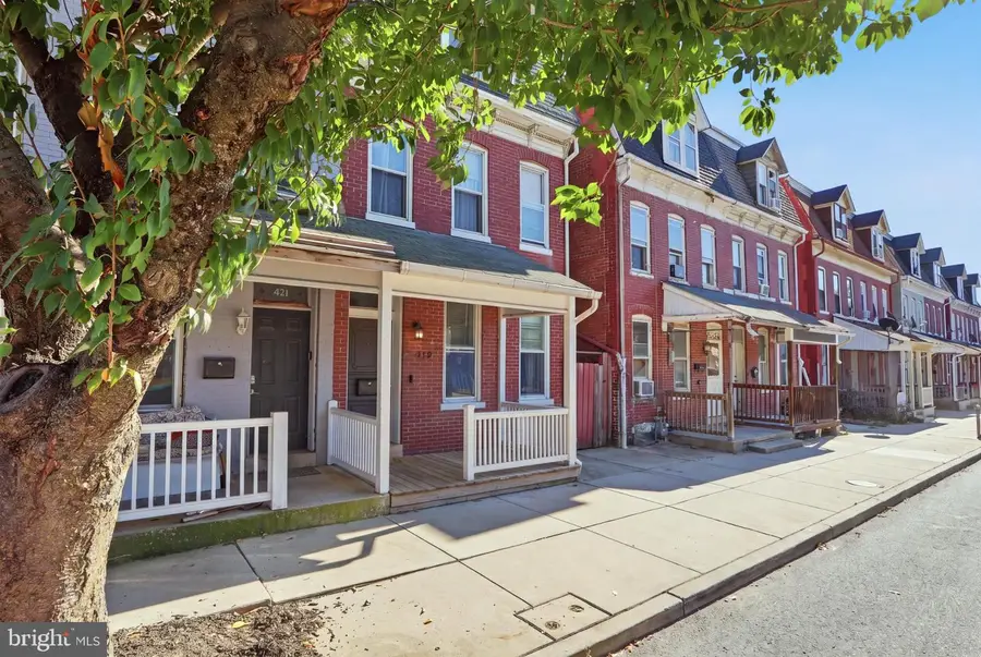 419 Juniper St, York, PA 17401 - #3