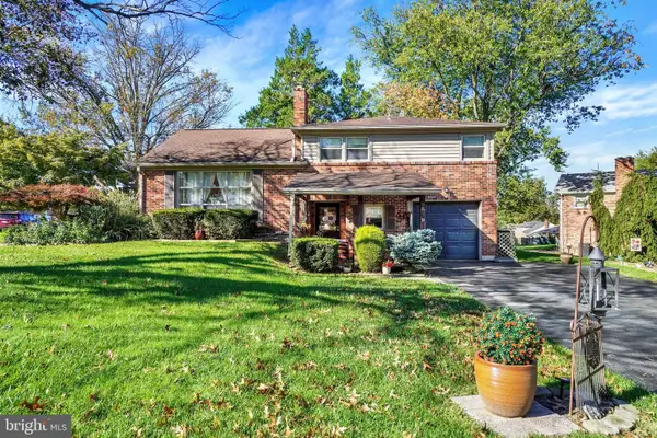 2549 Raleigh Dr, YORK, PA 17402