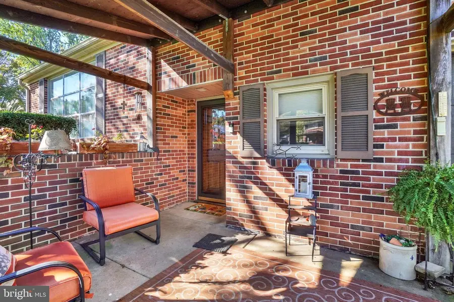 2549 Raleigh Dr, York, PA 17402 - #3