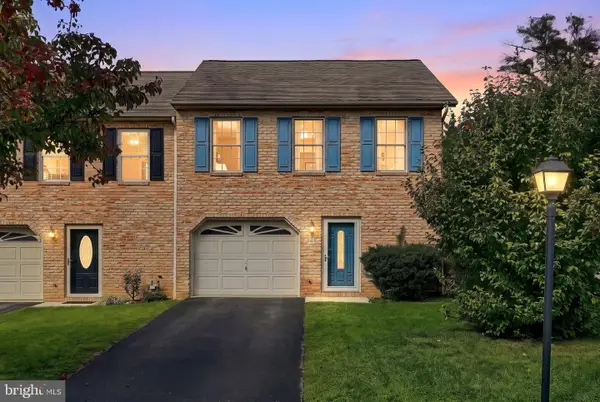 655 Hartman Ave, HANOVER, PA 17331
