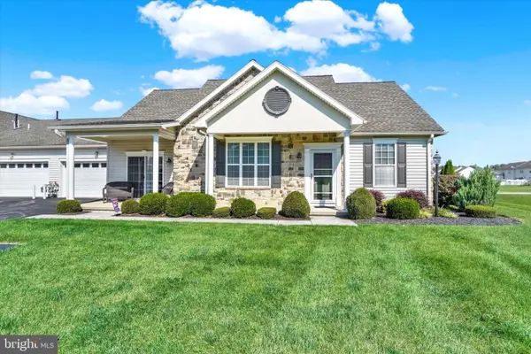 254 Dolomite Dr, YORK, PA 17408