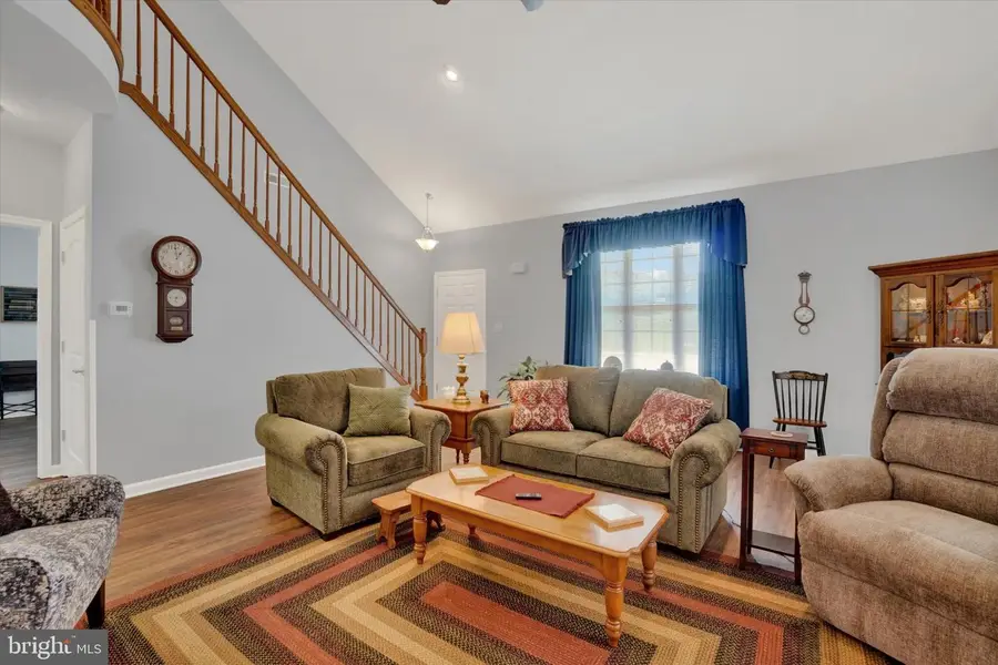 254 Dolomite Dr, York, PA 17408 - #3