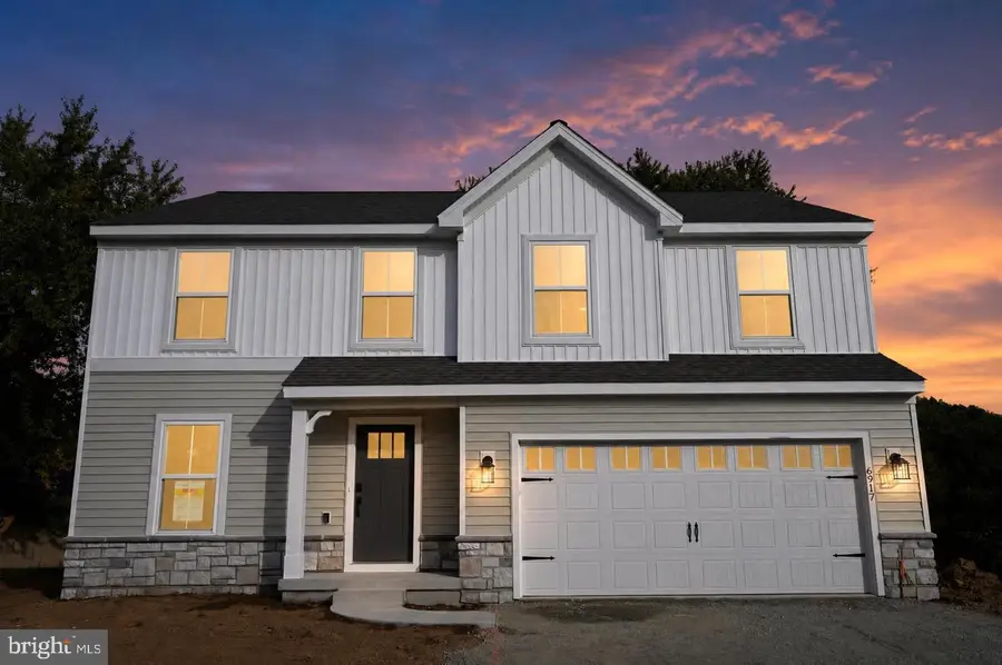 6917 Reynolds Mill Rd, Seven Valleys, PA 17360 - #2