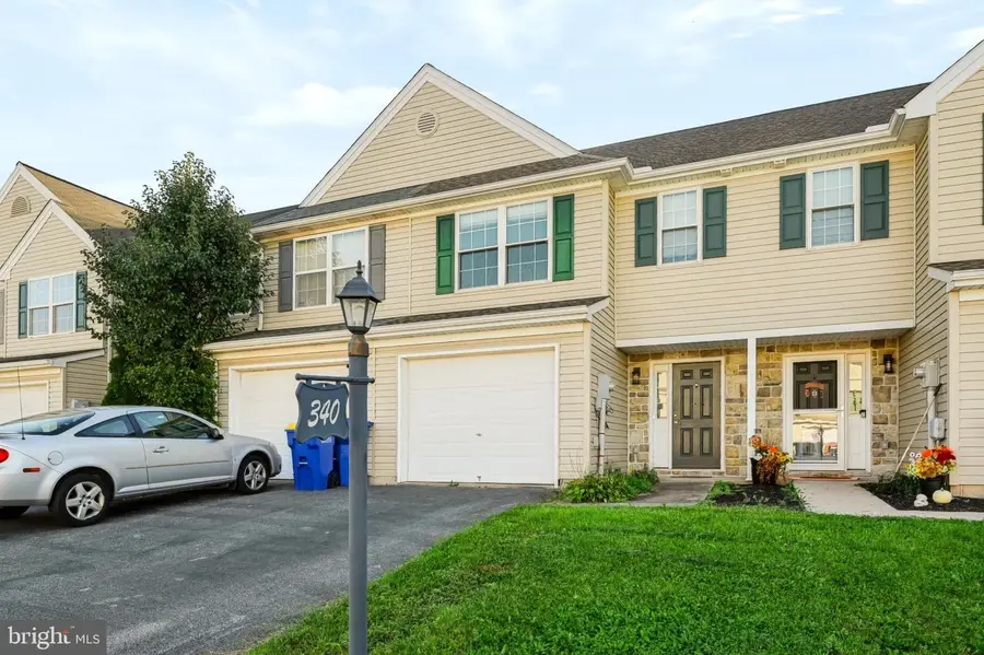 340 Fisher Dr, York, PA 17404 - #3