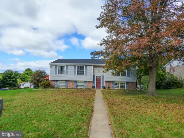 401 Dartha Dr, DALLASTOWN, PA 17313