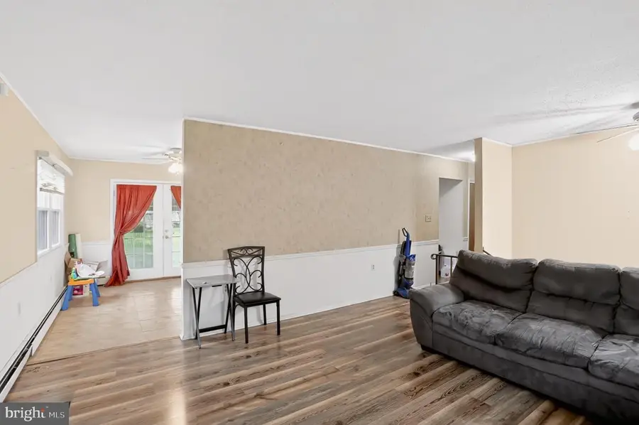2708 Sunset Ln, York, PA 17408 - #3