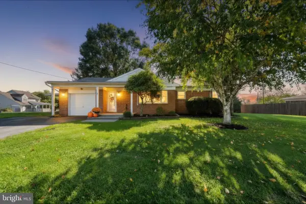 28 Longview Rd, SEVEN VALLEYS, PA 17360