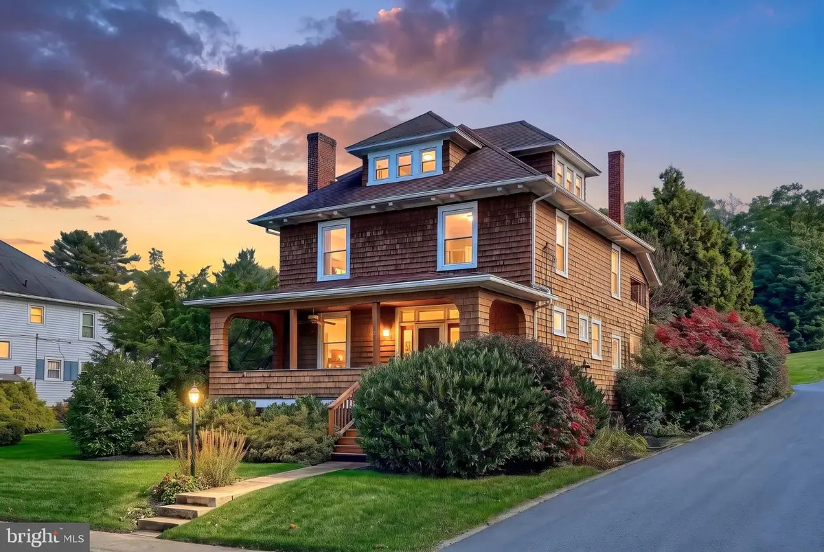 19 S Constitution Ave, New Freedom, PA 17349 - #1