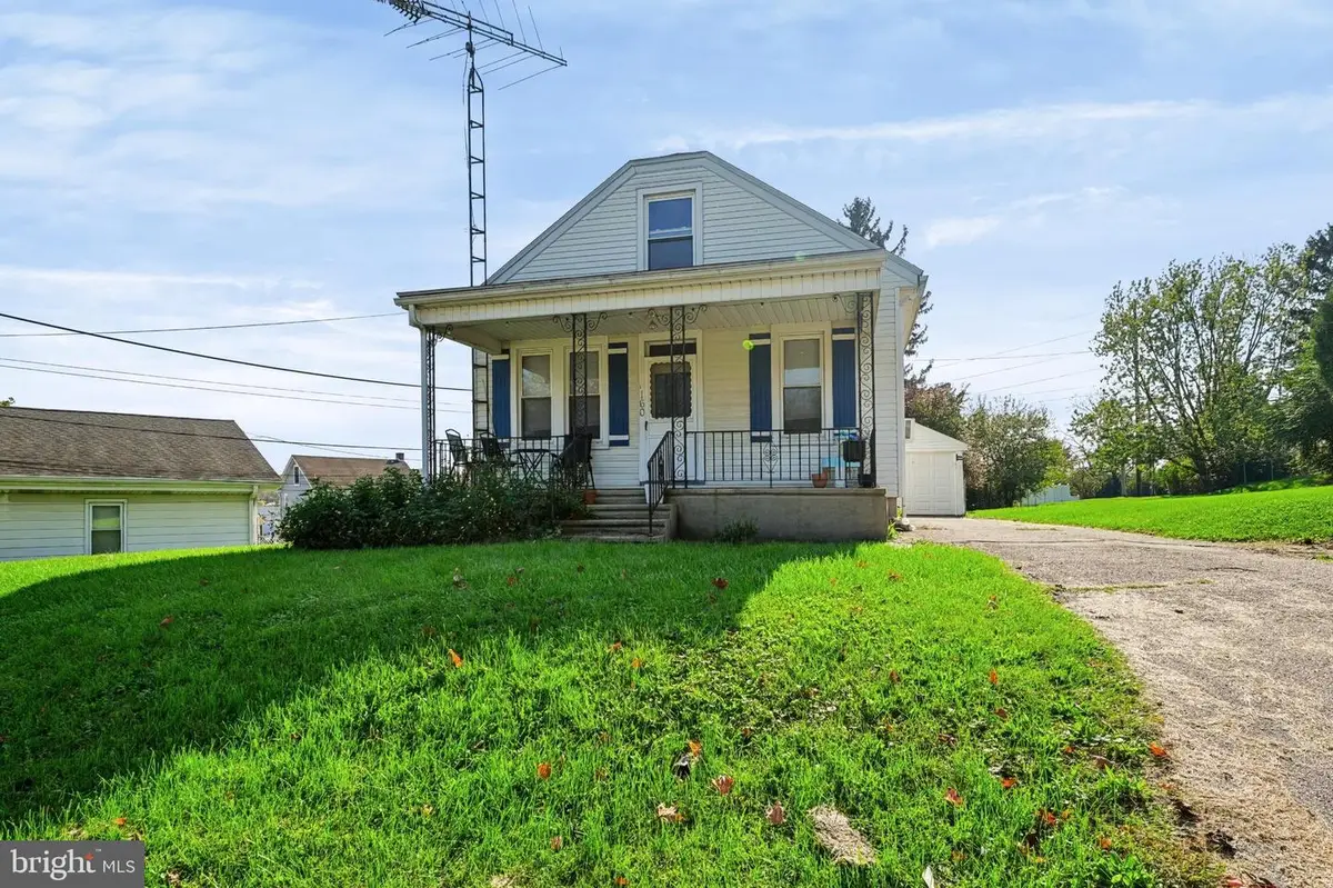 160 E Berlin Rd, York, PA 17408 - #1