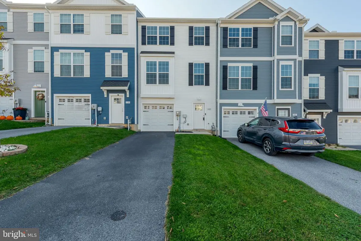 142 Hudson Blvd #211, Red Lion, PA 17356 - #1