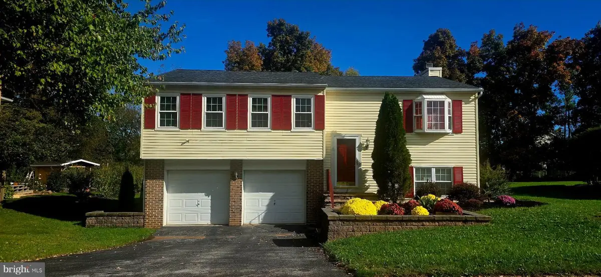 1737 Rainbow Cir, York, PA 17408 - #1