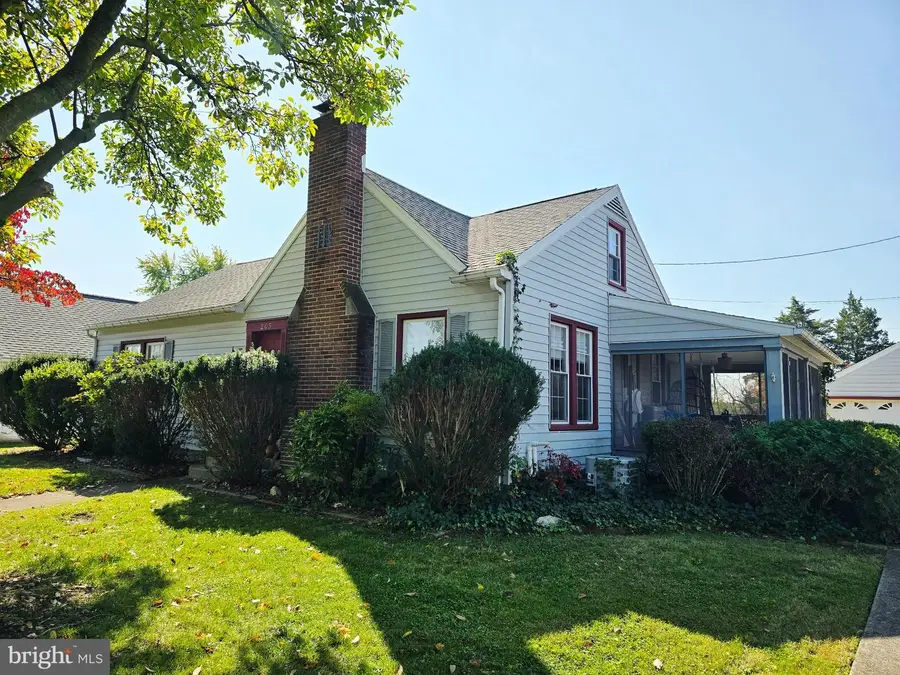 205 Park Heights Blvd, Hanover, PA 17331 - #2