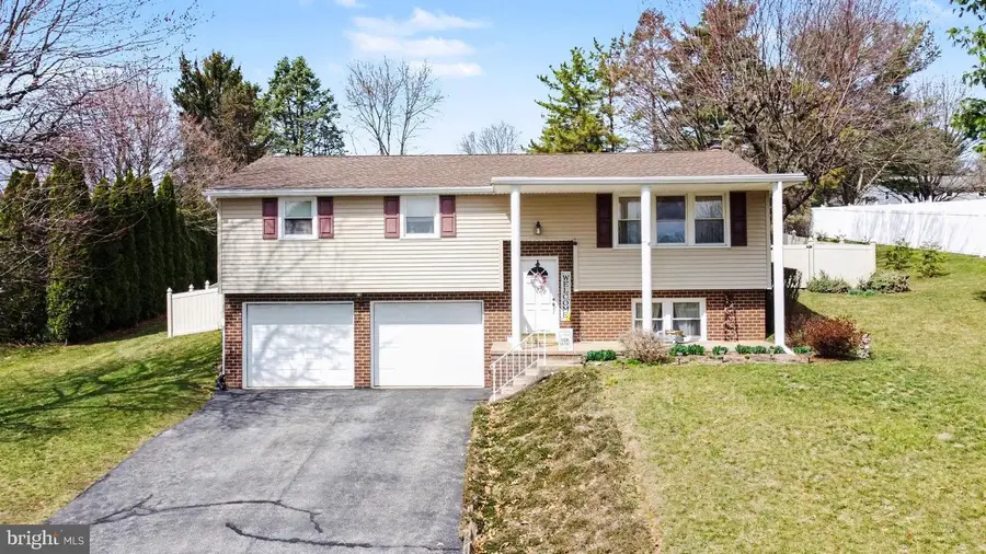 205 Teila Dr, Dallastown, PA 17313 - #2
