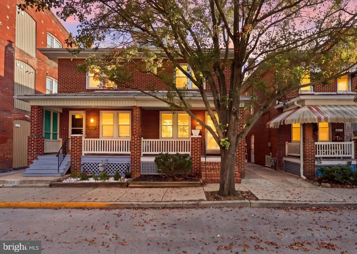1424 Monroe St, York, PA 17404 - #1