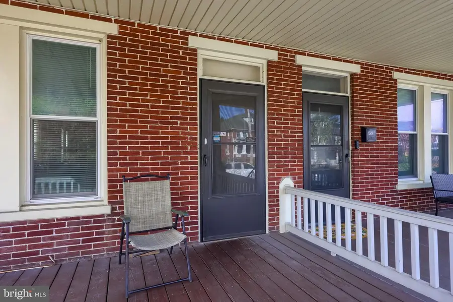454 S Main St, Red Lion, PA 17356 - #2