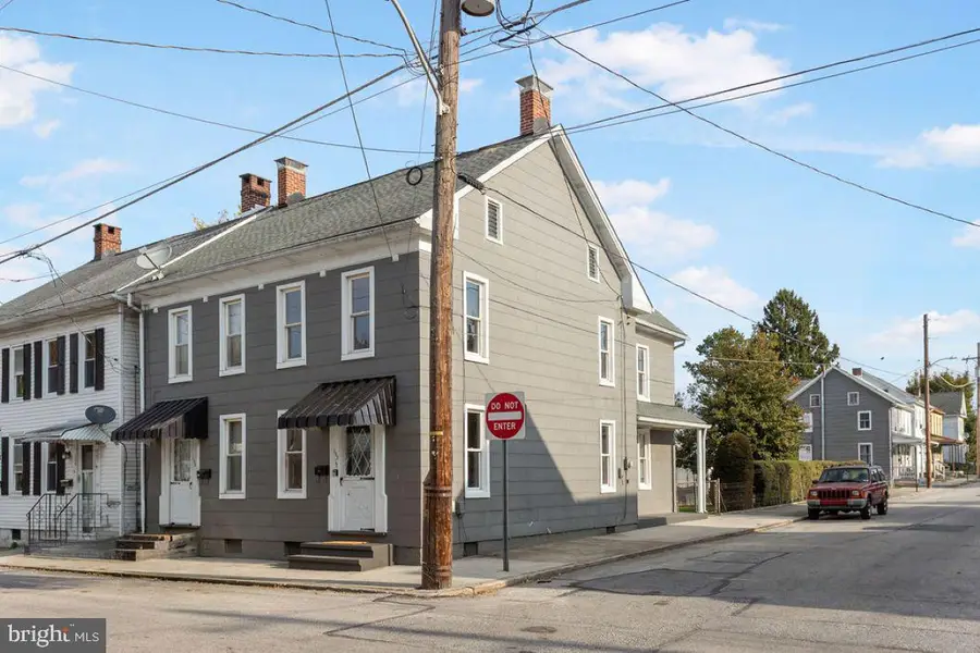 122-2 Mcallister St, Hanover, PA 17331 - #2