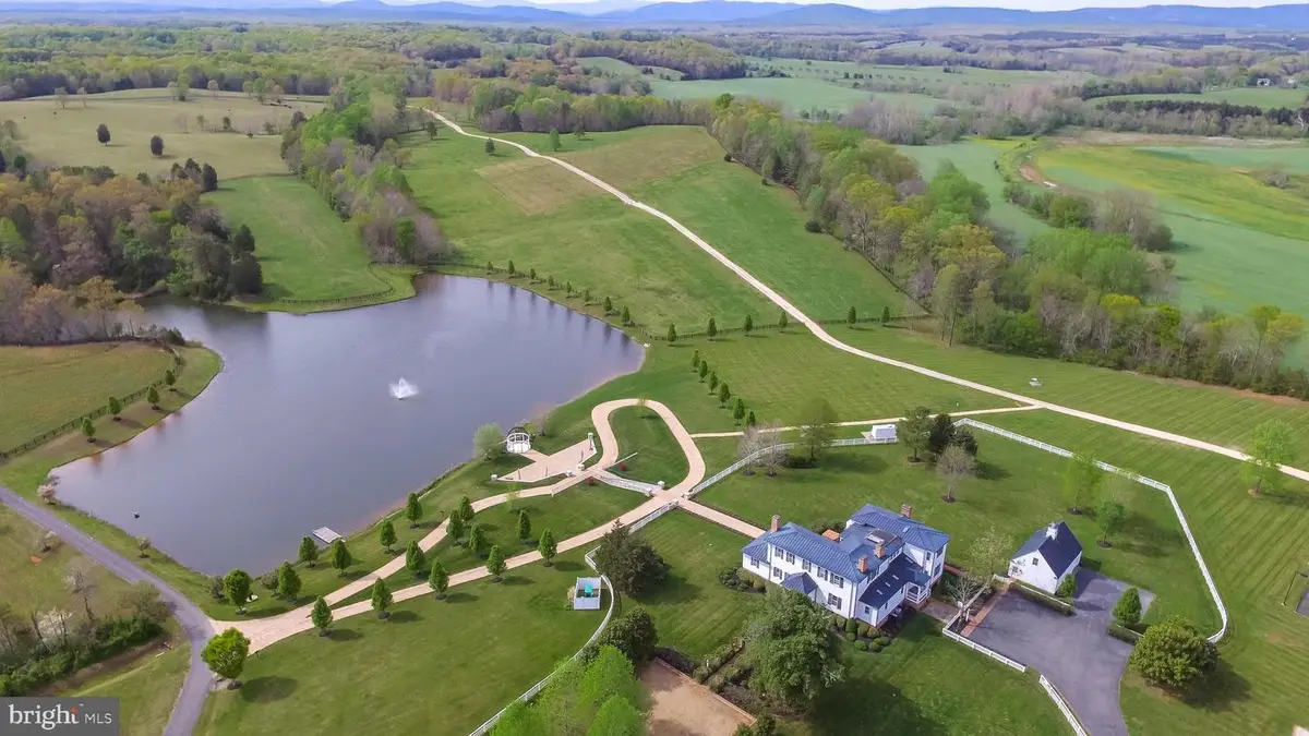 6887 Blenheim Road, Scottsville, VA 24590 - Image #1