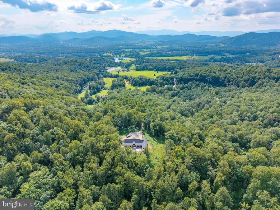 3030 Blandemar Dr, Charlottesville, VA 22901 - Image #2