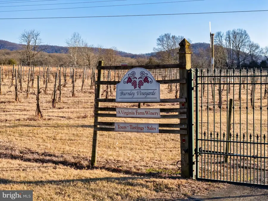4500 Winery Ln, Barboursville, VA 22923 - Image #2