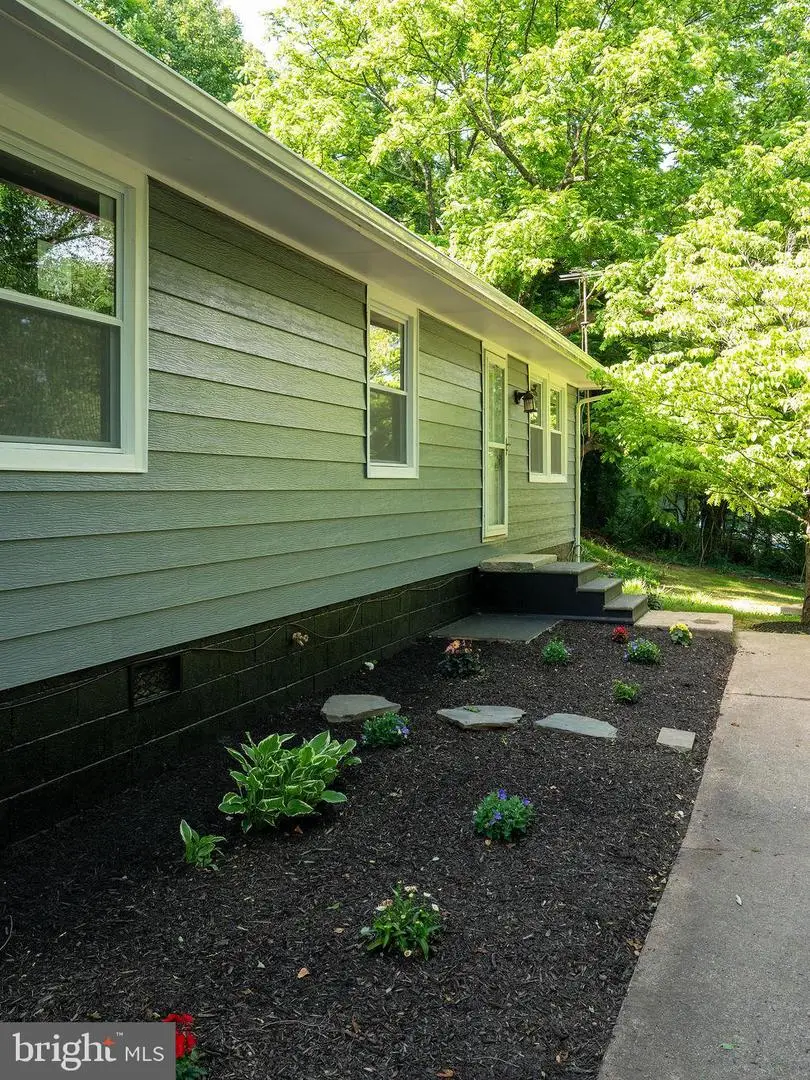 5435 Ames Gap Ln, Covesville, VA 22931 - #3