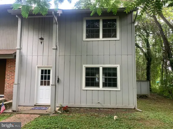 133 Woodlake Dr, CHARLOTTESVILLE, VA 22901
