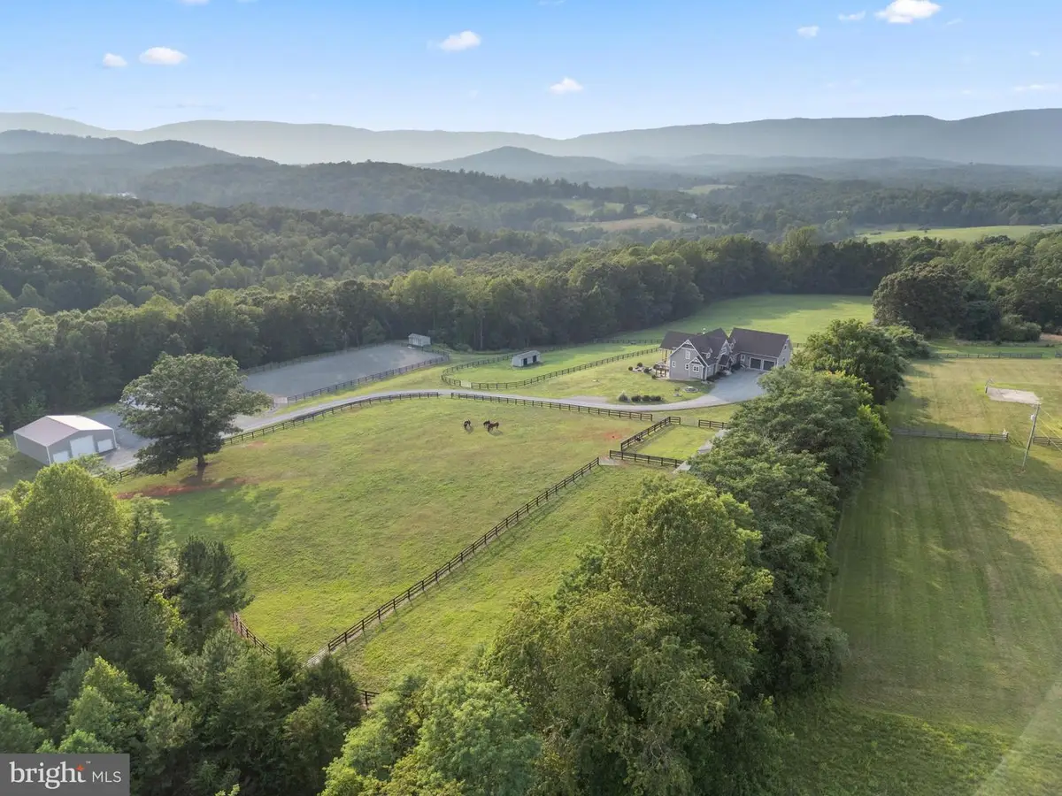 2236 Craigs Store, Afton, VA 22920 - #1