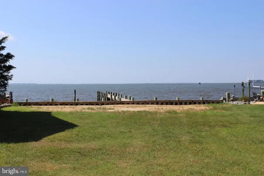 1319 Blackbeard Rd, Greenbackville, VA 23356 - Image #2