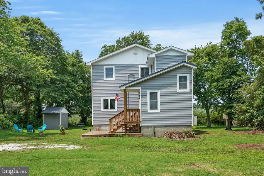 5421 & 5423 Deep Hole Rd, Chincoteague Island, VA 23336 - Image #2