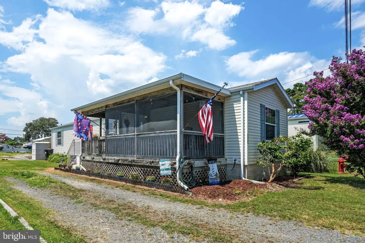 5328 Merritt Dr, Chincoteague Island, VA 23336 - Image #1