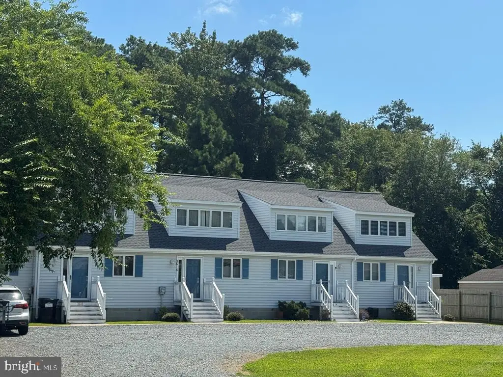 3618 Willow St, Chincoteague Island, VA 23336 - Image #1